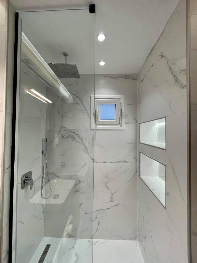 Brilant Luxury Apartment Gjirokastër Екстериор снимка