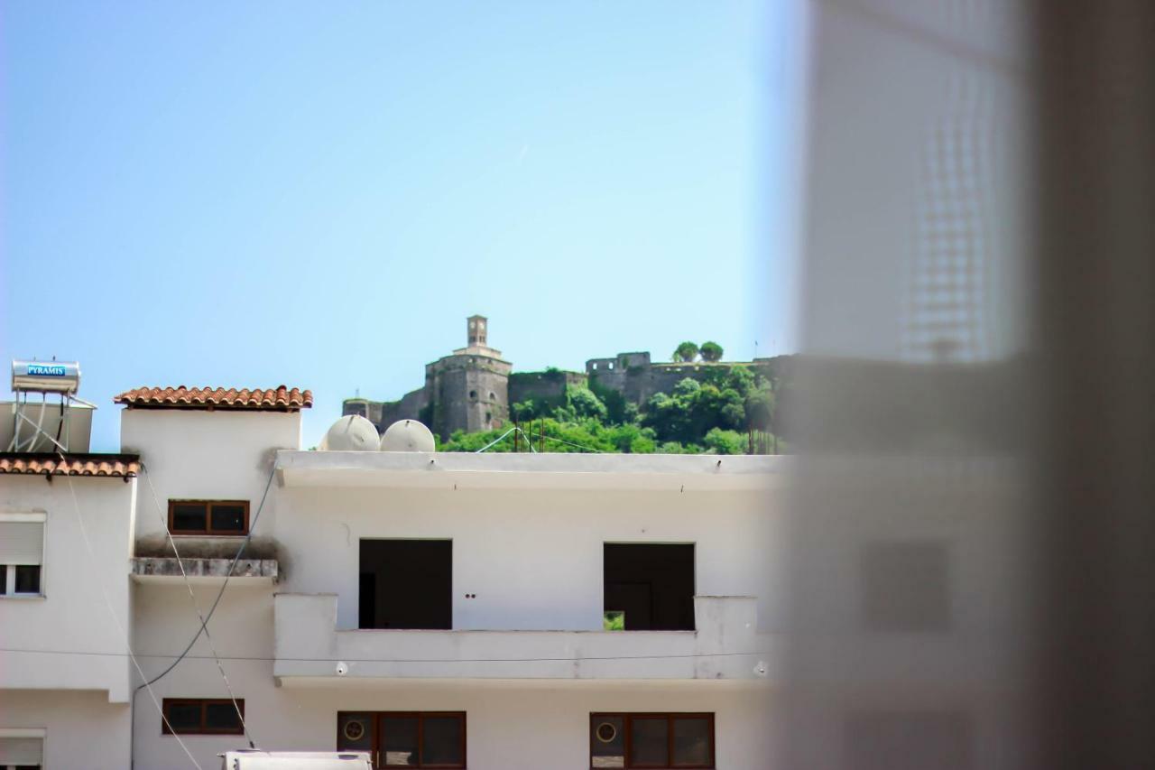 Brilant Luxury Apartment Gjirokastër Екстериор снимка